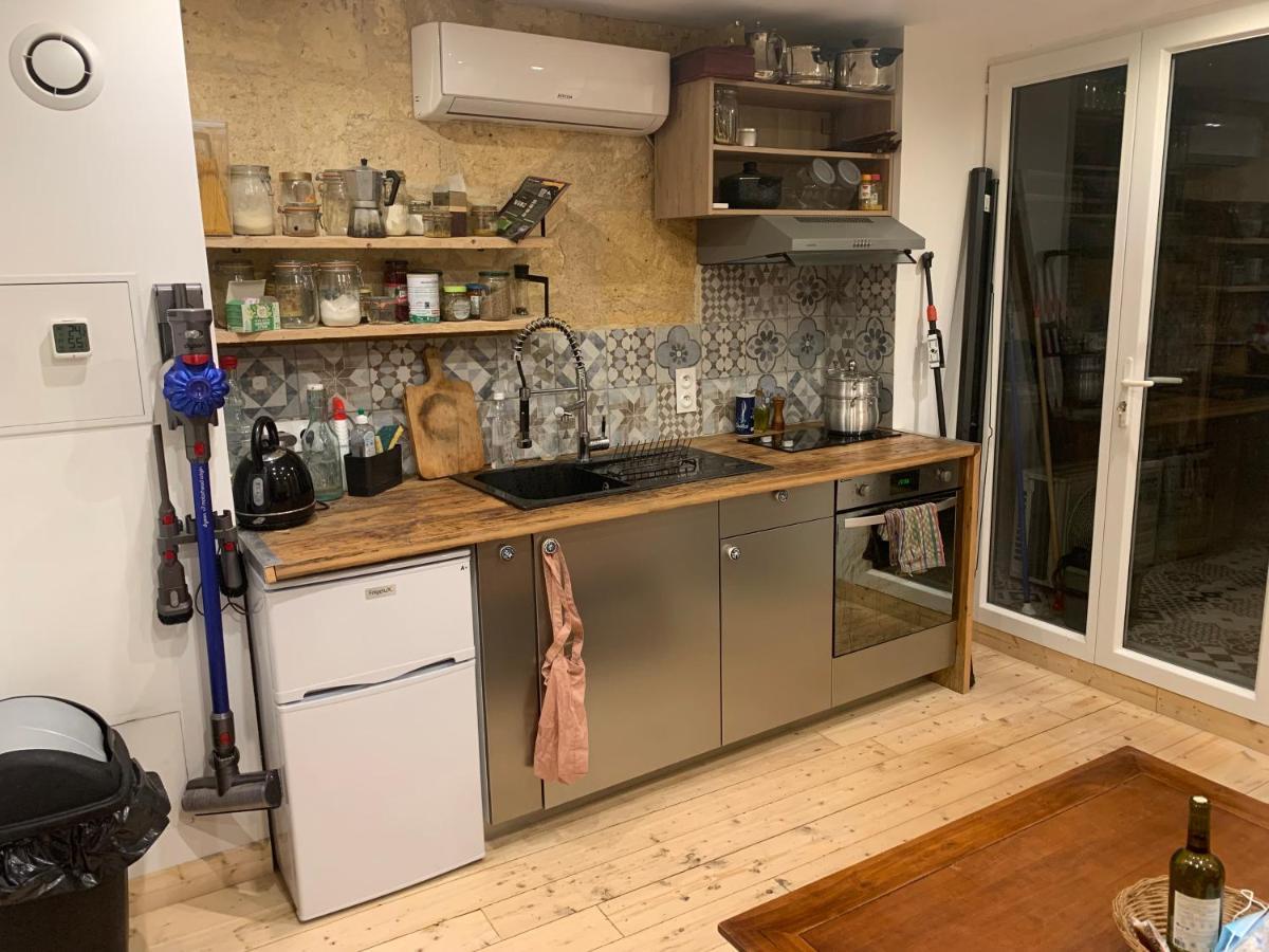 בורדו Chambre Avec Salle De Bain Et Cuisine Privee Centre Ville Historique Avec Climatisation Et Patio מראה חיצוני תמונה